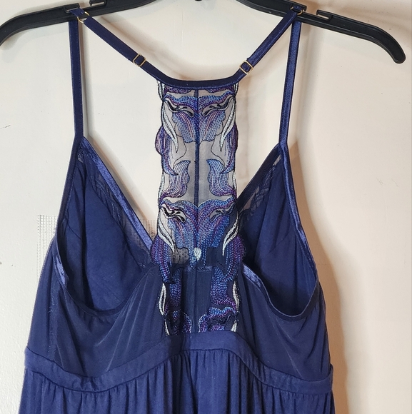 Soma Limited Edition Sweet Dreams Chemise and Matching Rob - Picture 5 of 8